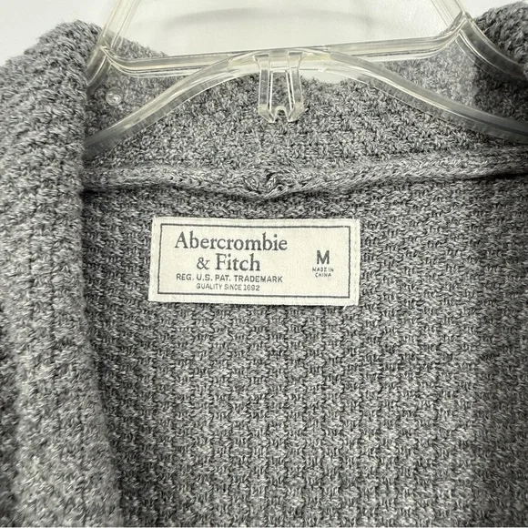 Abercrombie & Fitch Button Cardigan Sweater Mens Size Medium Shawl Collar Gray - Picture 6 of 10